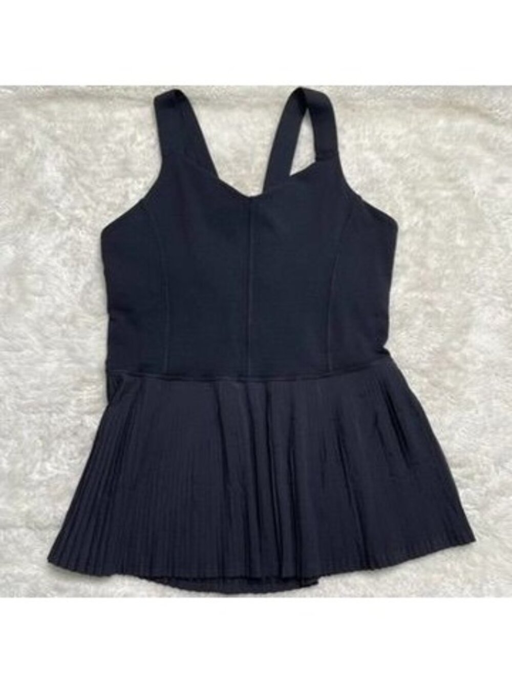 Lululemon City Tank Black Pleated Peplum Athletic Top Size 10 V-Neck